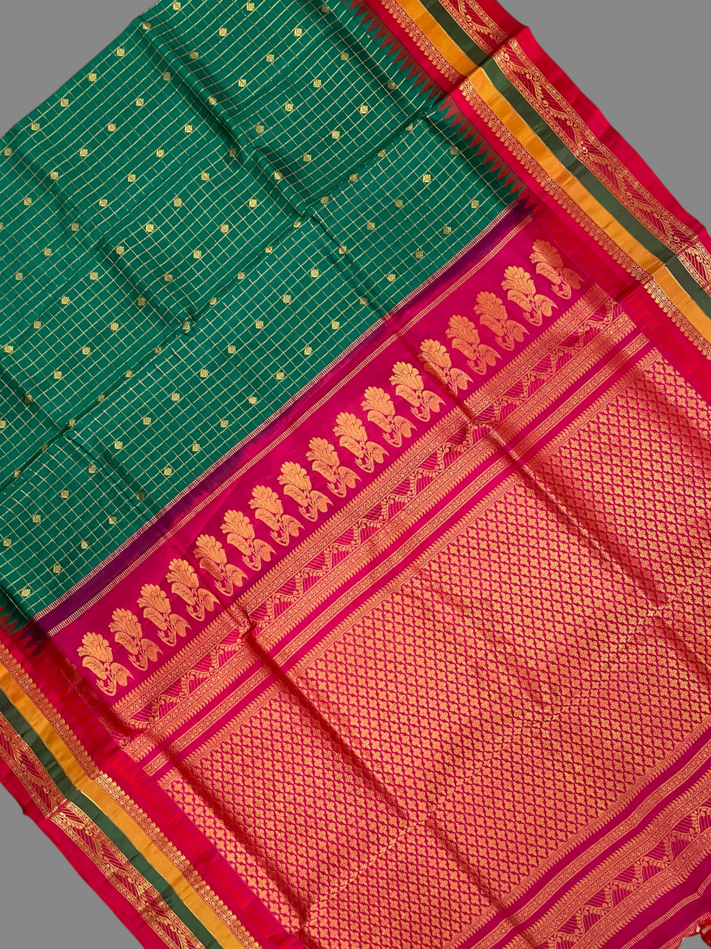 Gap Border Checks Dark Green Pure Silk Saree