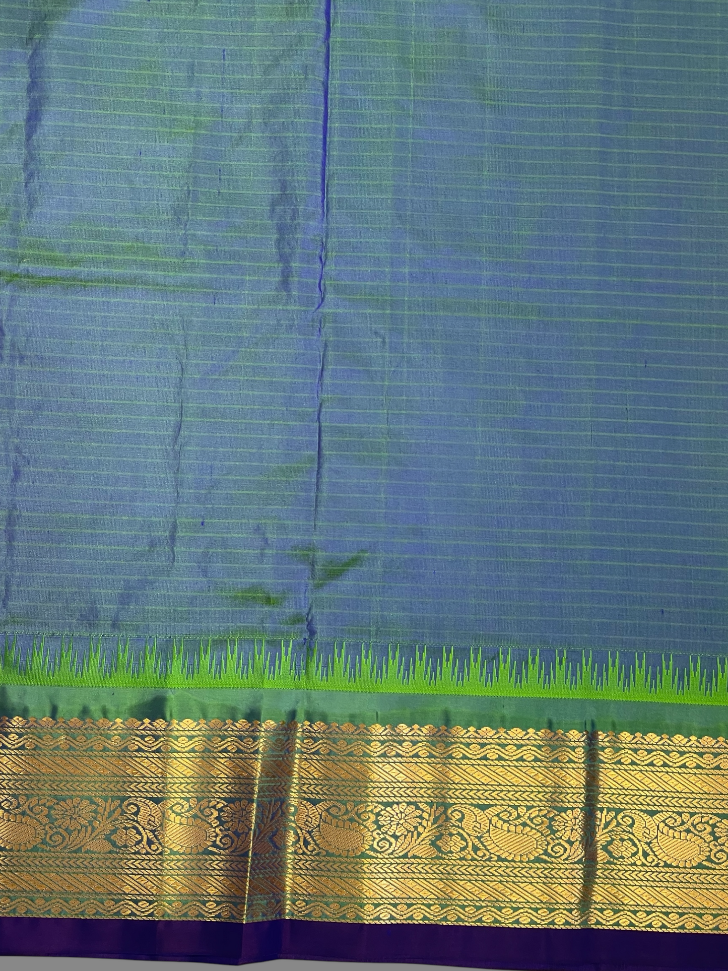 Gadwal Small Checks Butta Light Lavender Pure Silk Sarees