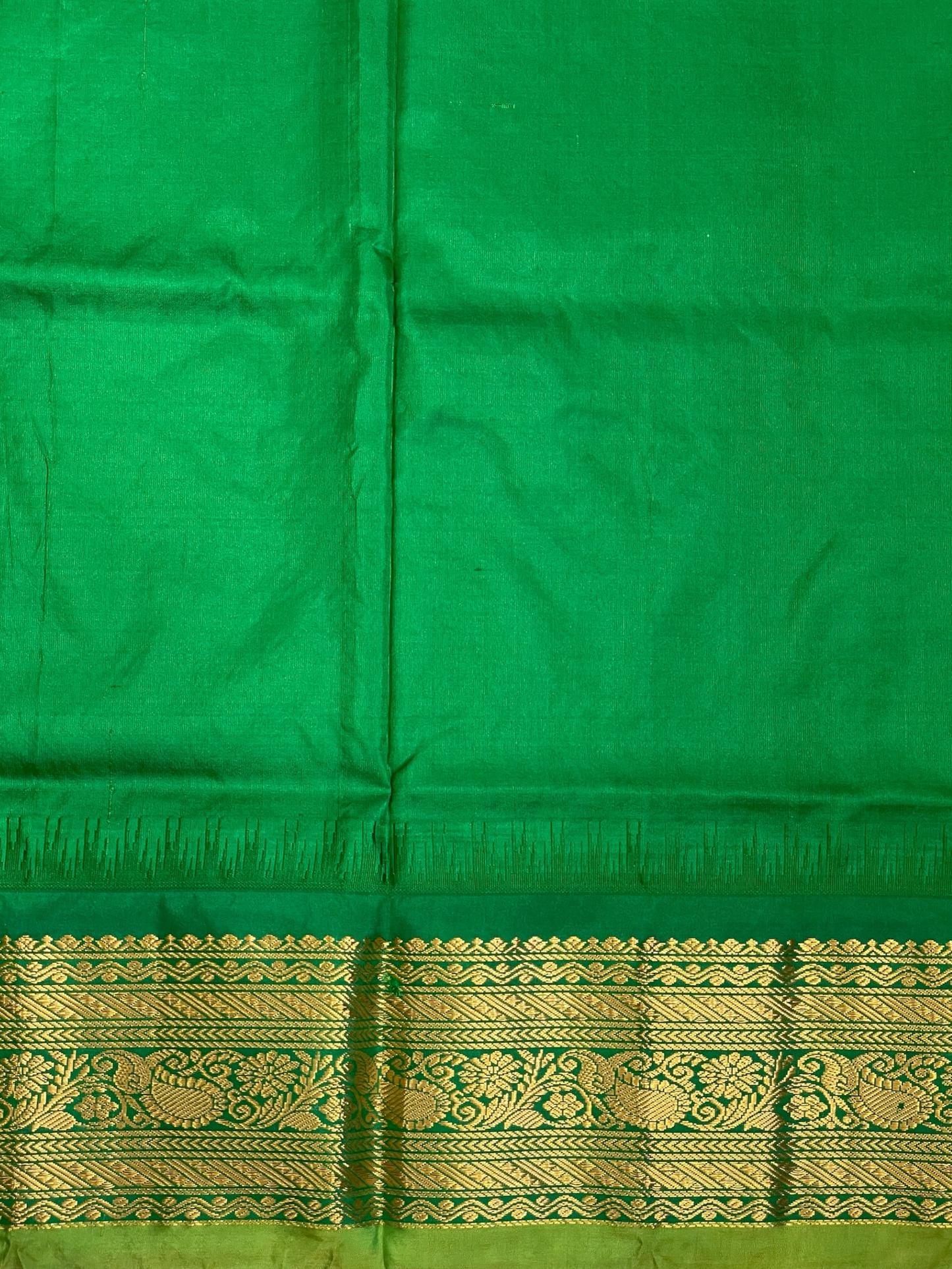 Gadwal Small Checks Butta Dark Blue Pure Silk Sarees