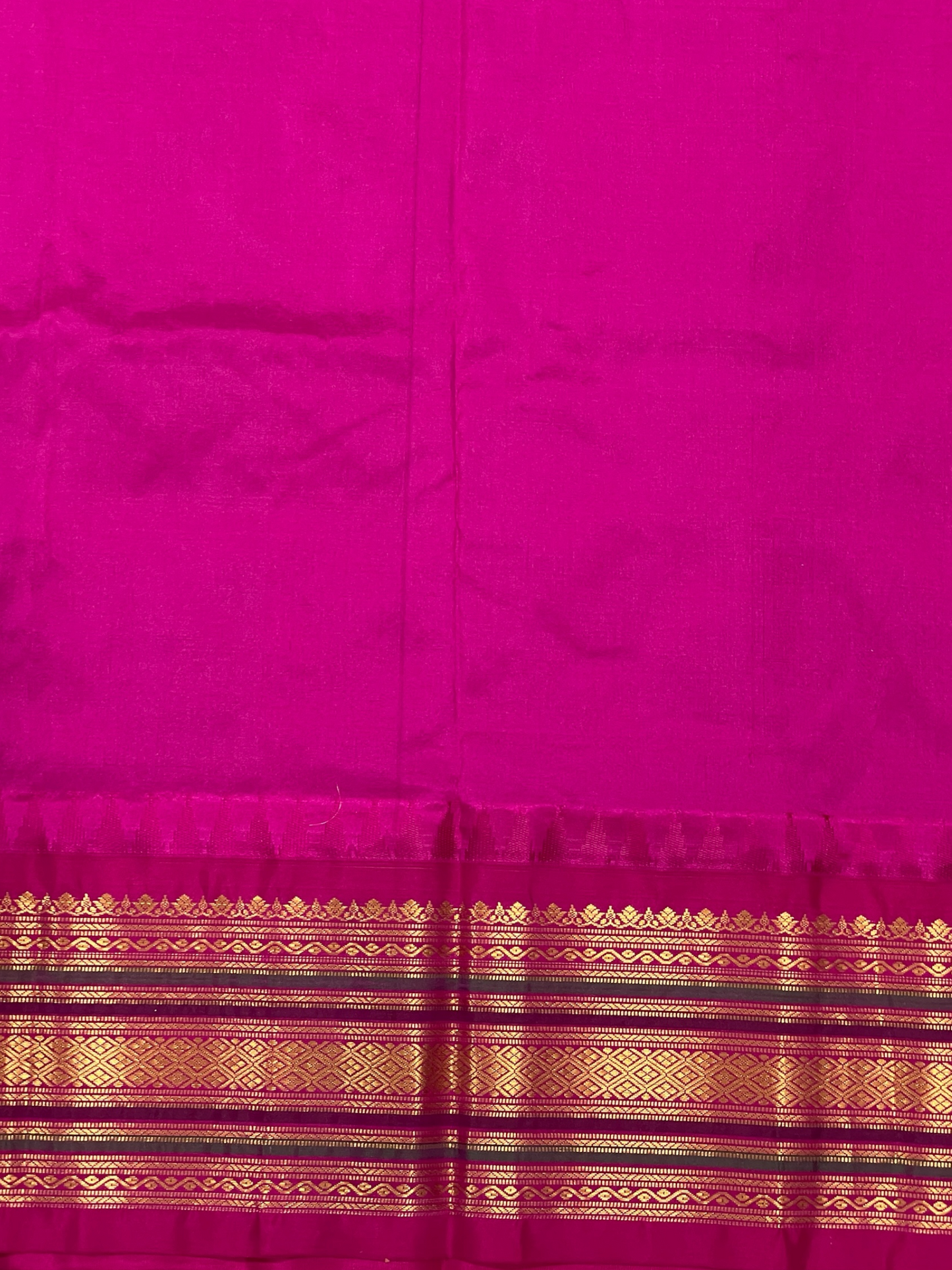 Varsha Border Green Pure Silk Saree