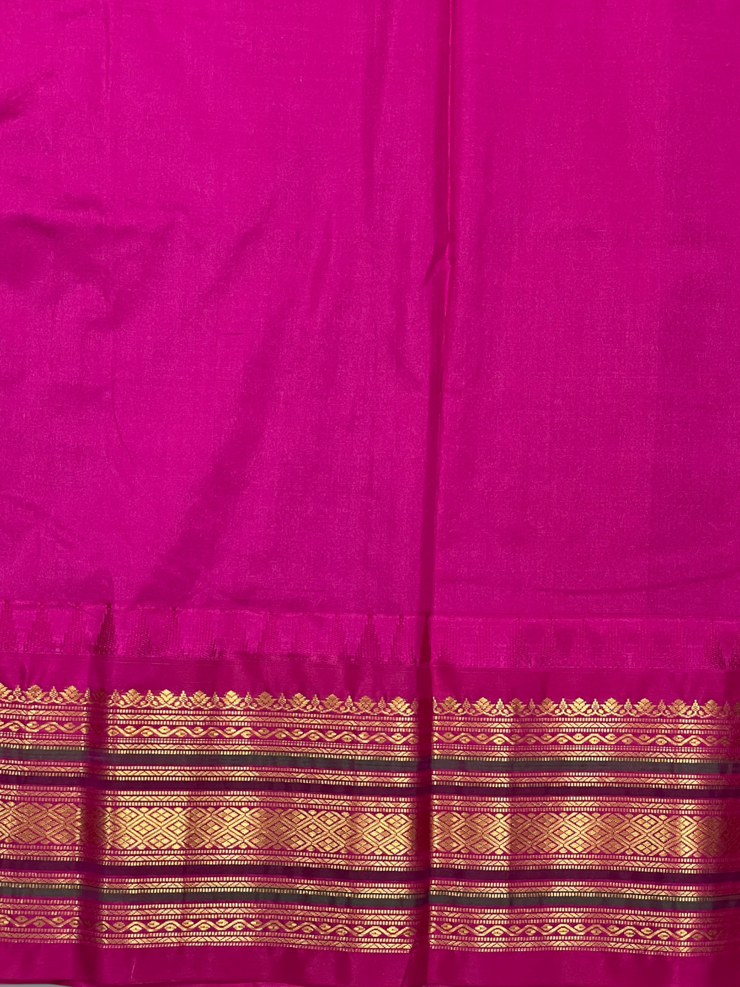 Varsha Border Mehendi Green Pure Silk Saree
