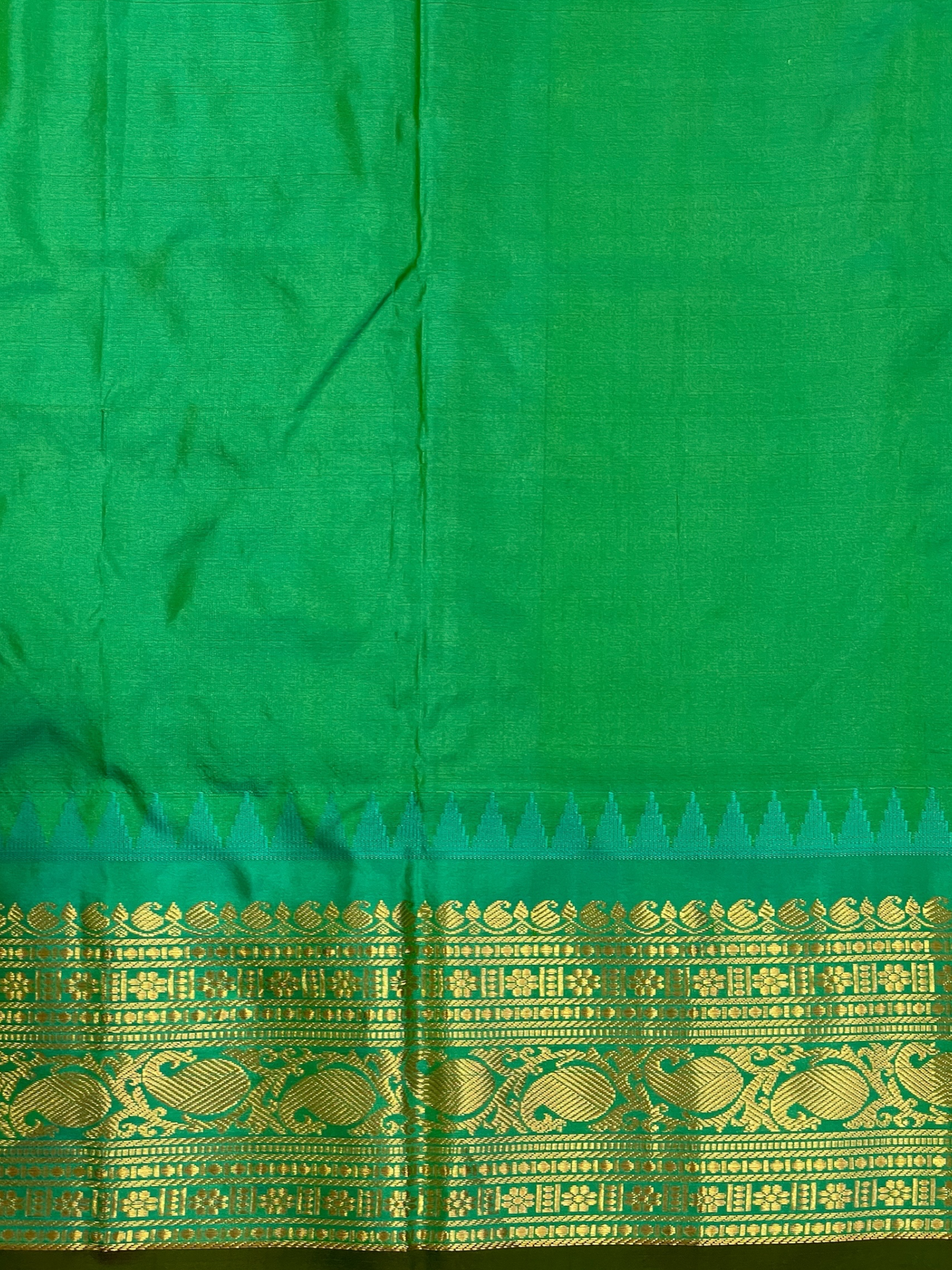 Bridal Big Checks Butta Red Pure Silk Sarees