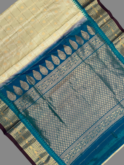 Bridal Big Checks Butta Very Light Grey Pure Silk Sarees