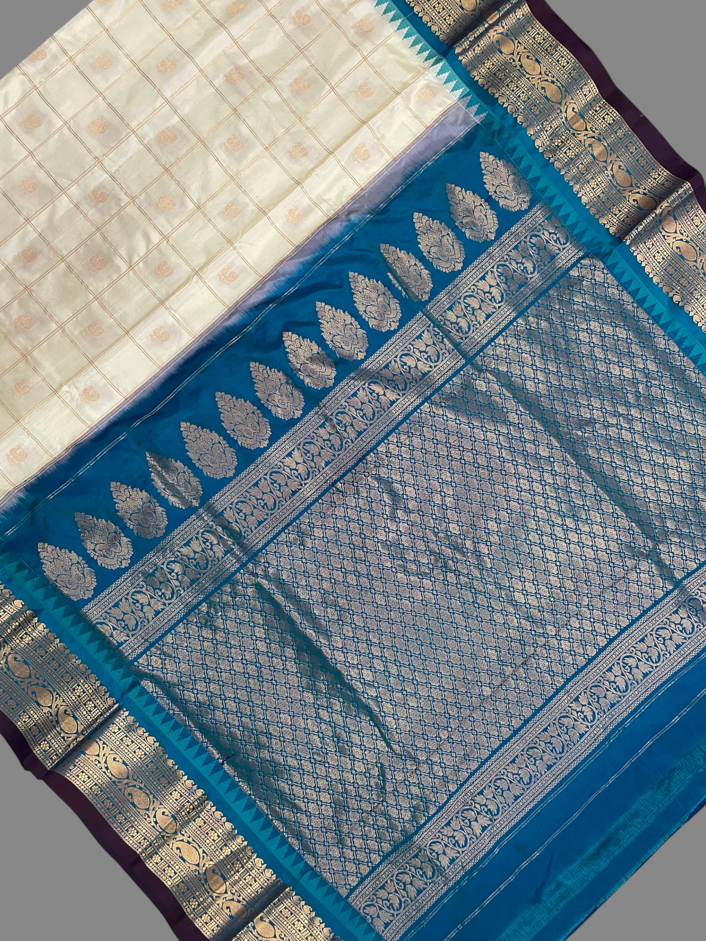 Bridal Big Checks Butta Half White Pure Silk Sarees