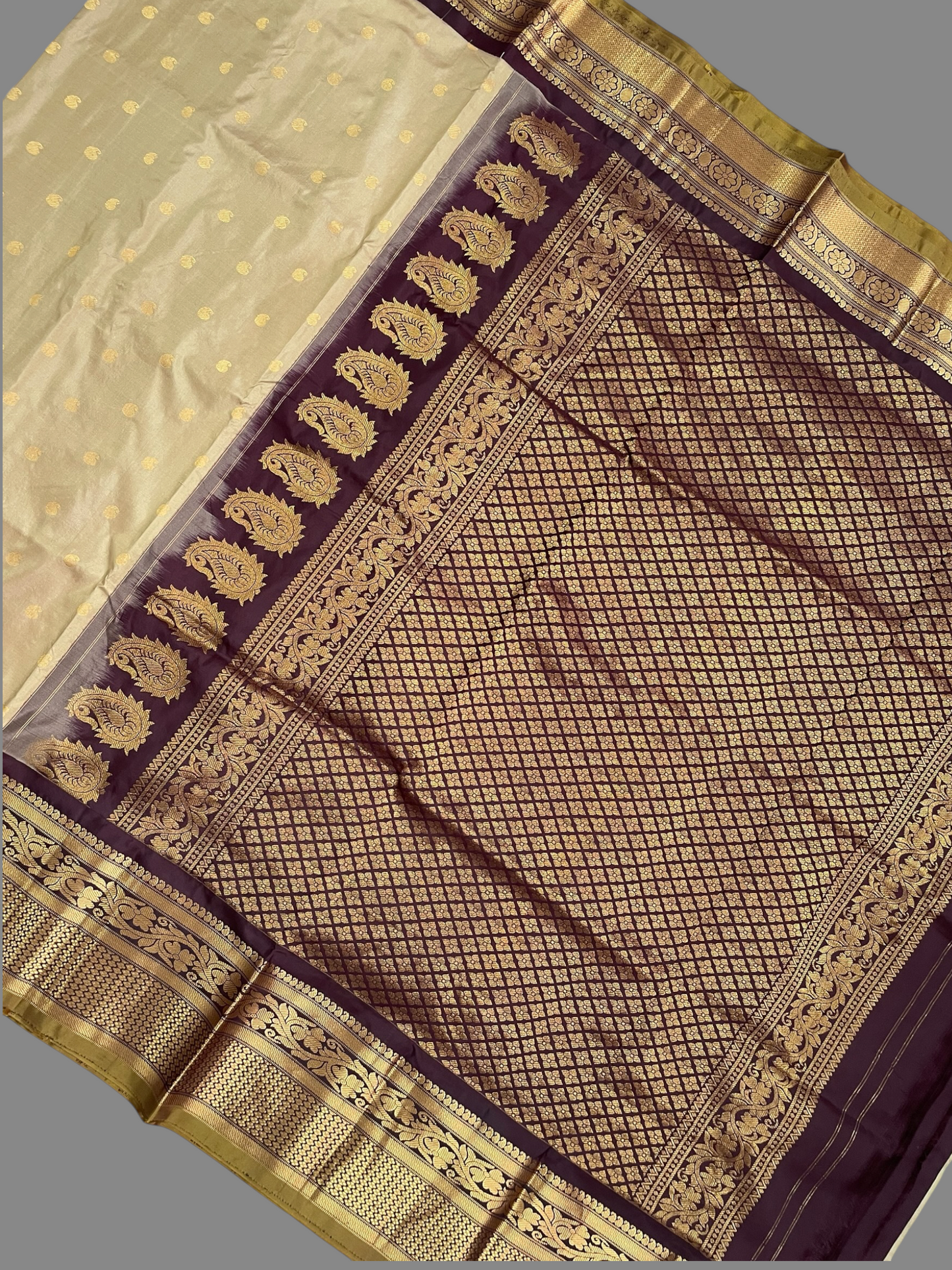 Gadwal Big Border Brown Pure Silk Sarees