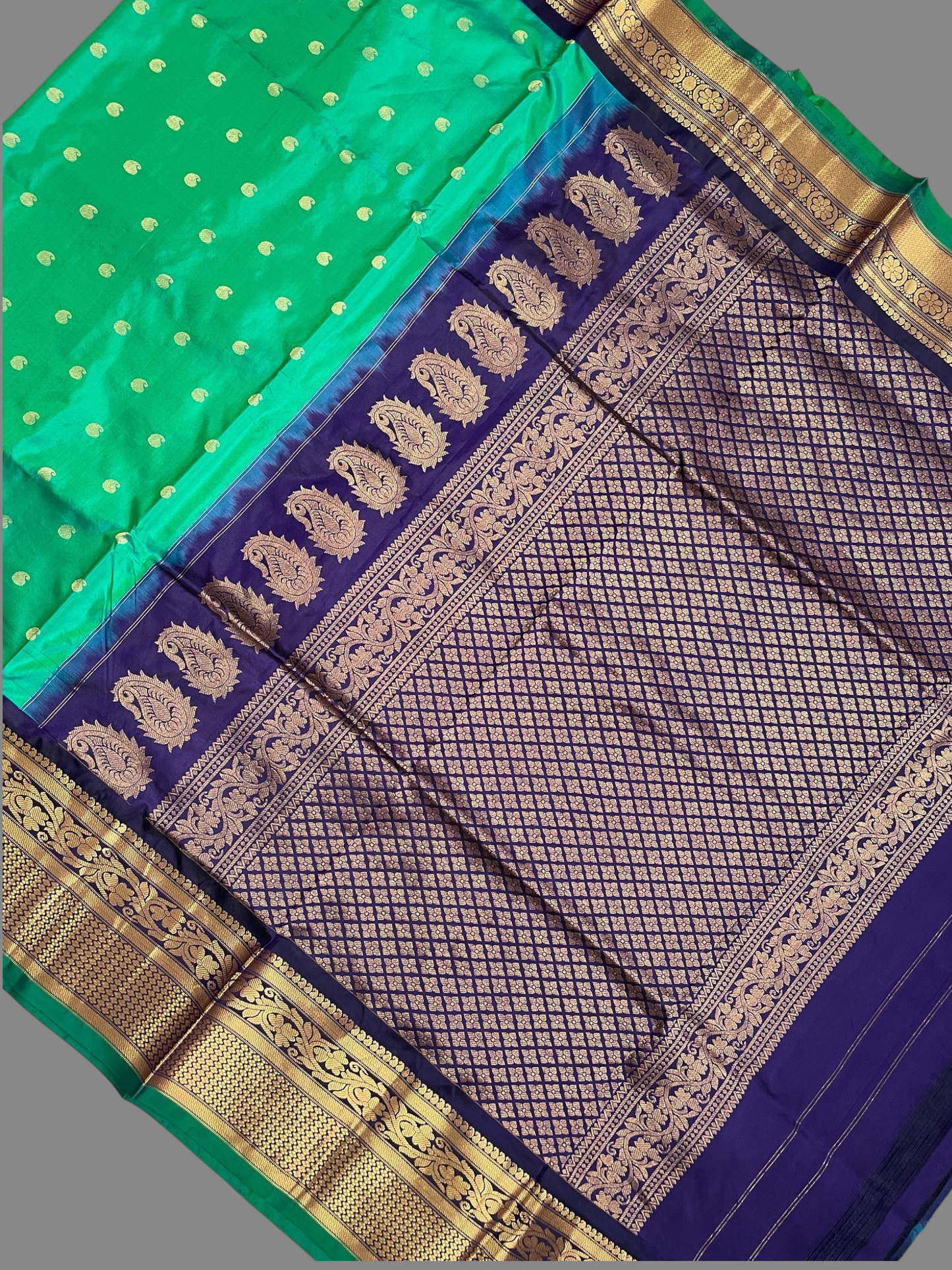 Gadwal Big Border Sea Green Pure Silk Sarees