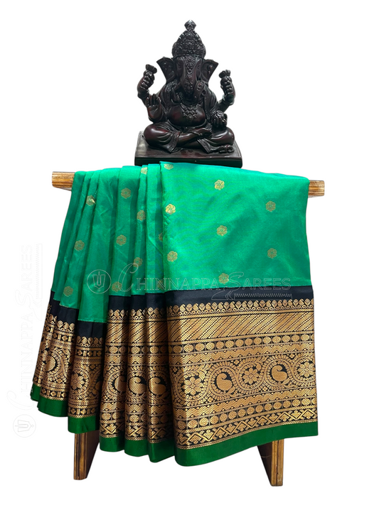 Gadwal Flower Butta Mint Green Pure Silk Sarees