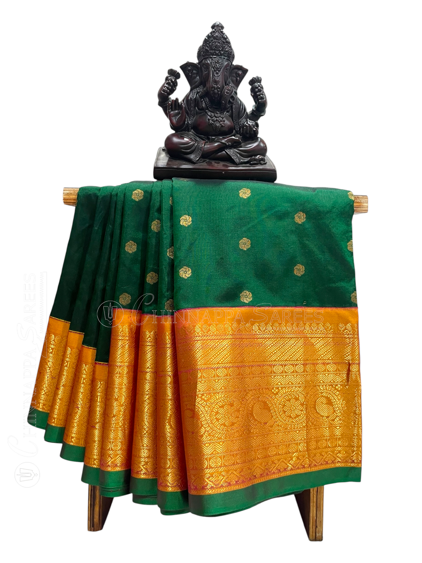 Gadwal Flower Butta Dark Green Pure Silk Sarees