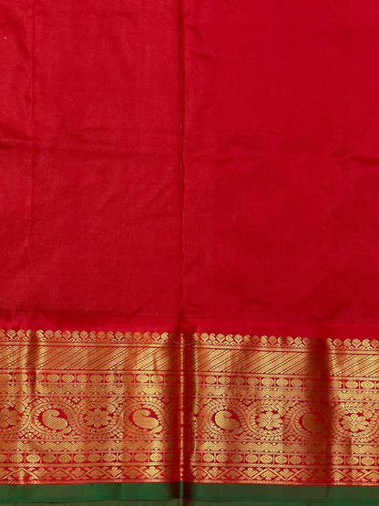 Gadwal Flower Butta Green Pure Silk Sarees