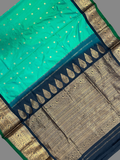 Gadwal Flower Butta Mint Green Pure Silk Sarees