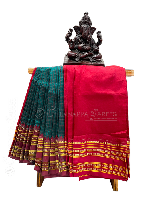 Narayanpet Checks Peacock Green Pure Silk Saree
