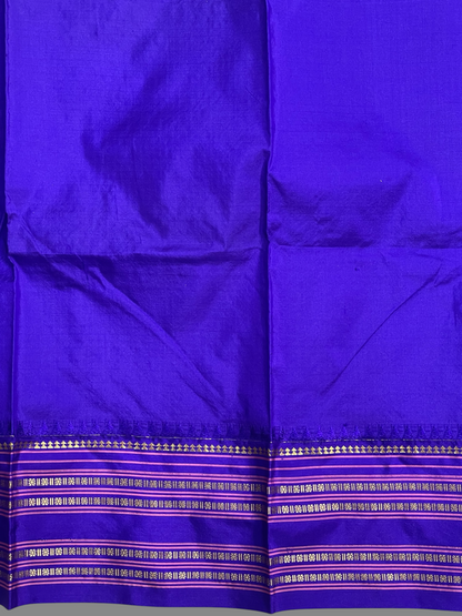 Narayanpet Checks Light Green Pure Silk Saree