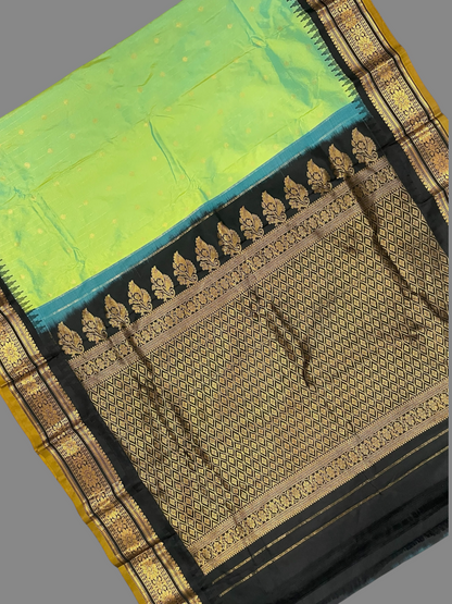 Kanchi Sea Green Stripes Butta Pure Silk Sarees