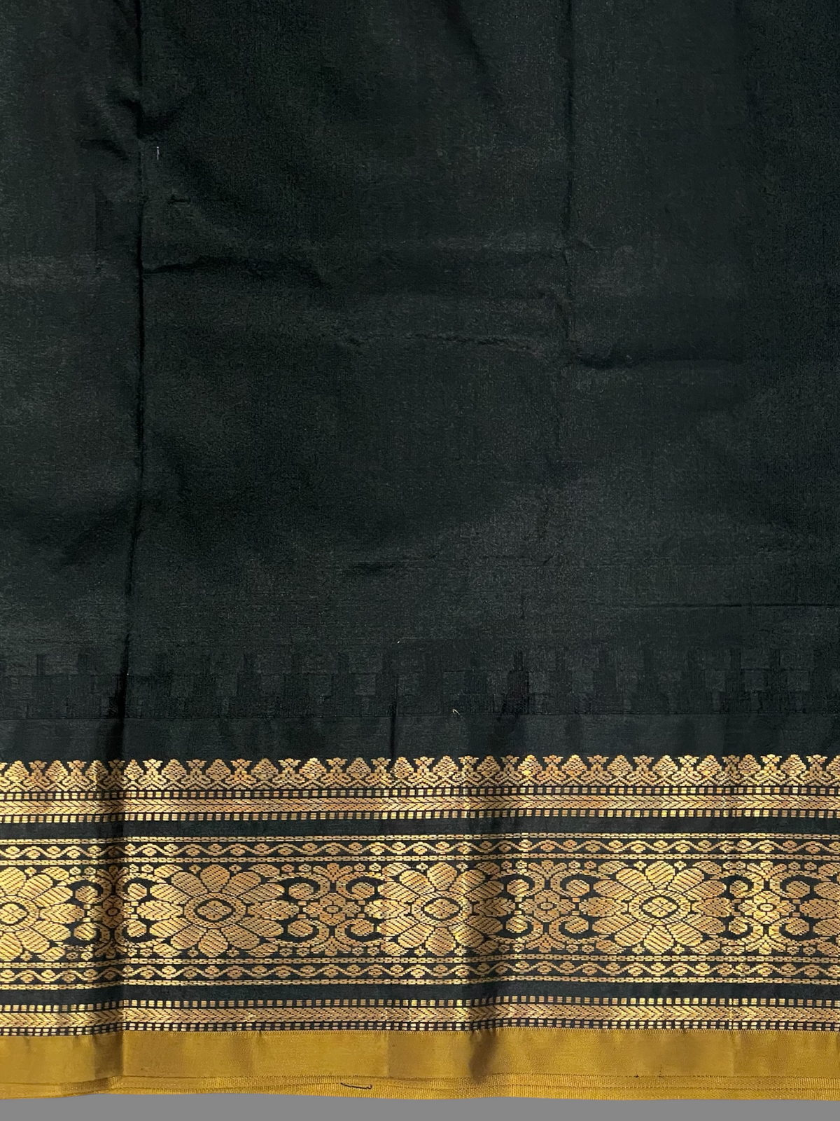 Kanchi Sea Green Stripes Butta Pure Silk Sarees