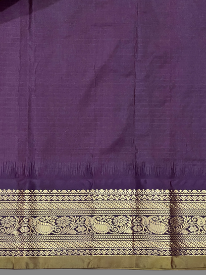Gadwal Small Checks Butta Green Pure Silk Sarees
