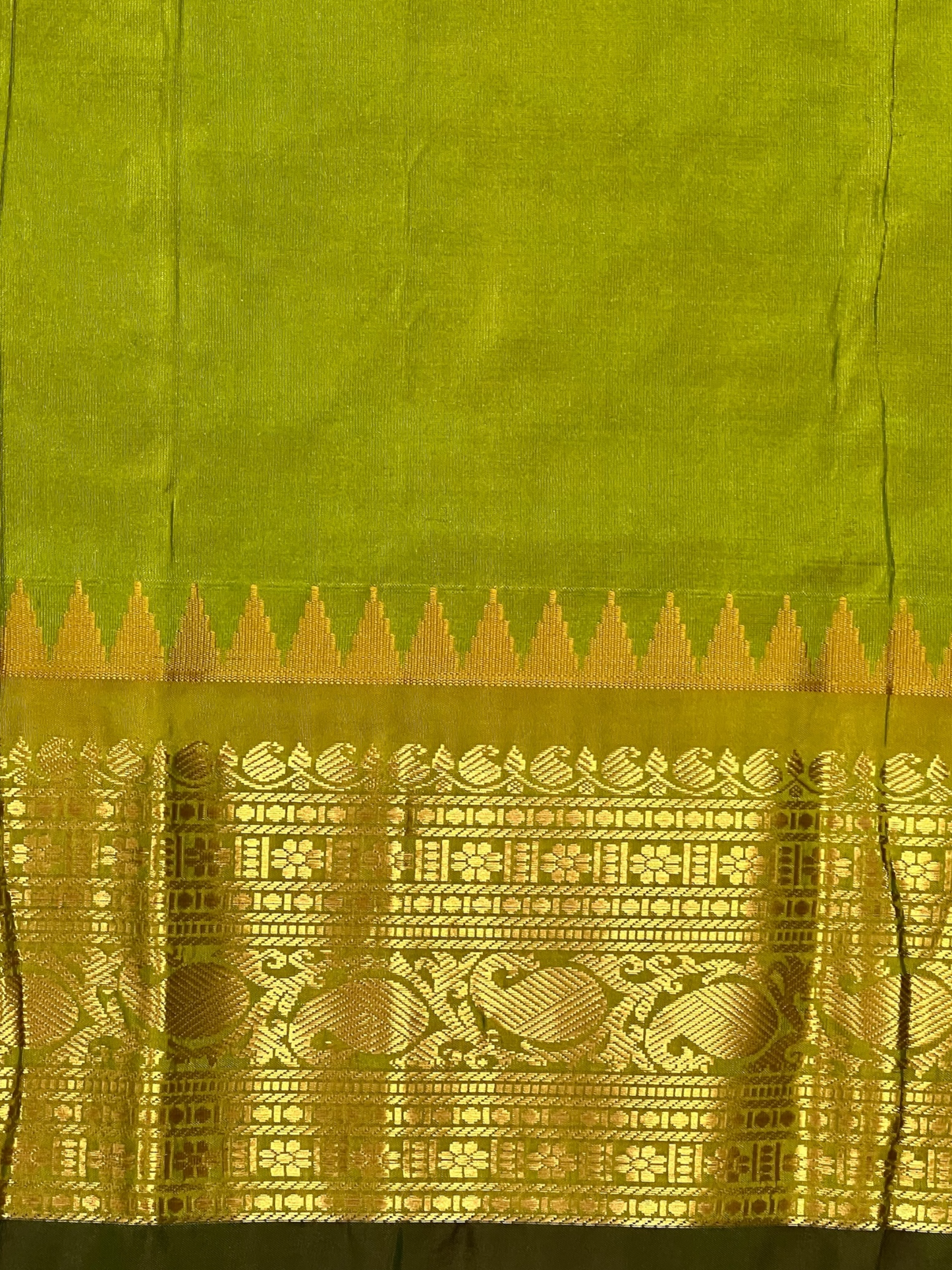 Bridal Big Checks Butta Dark Green Pure Silk Sarees