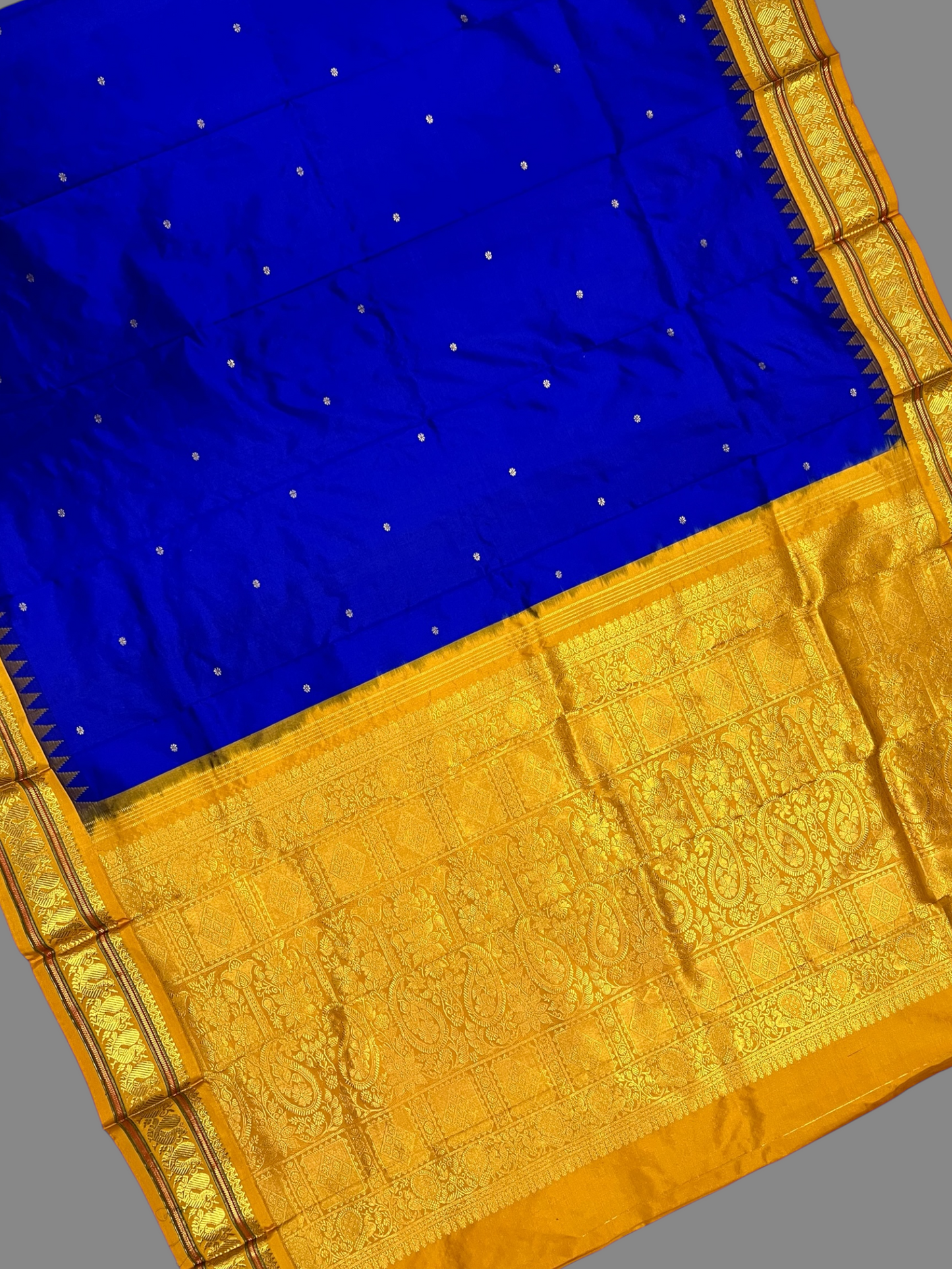 Humsa Border Navy Blue Pure Silk Saree