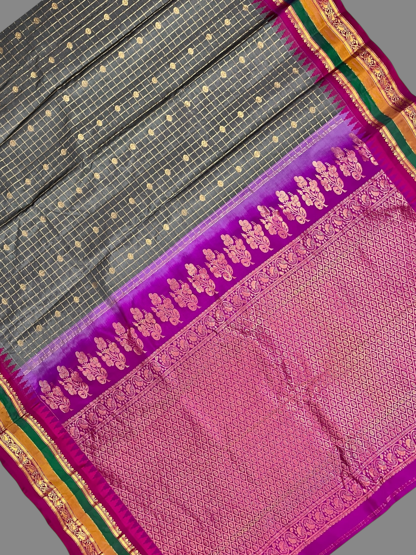 Gap Border Checks Grey Pure Silk Saree