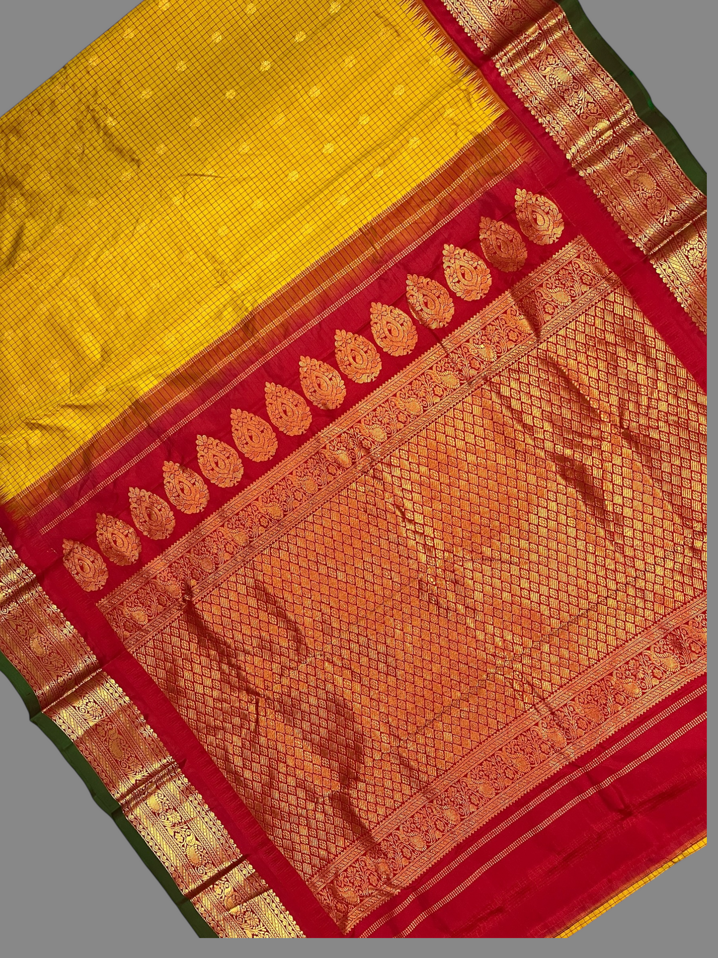 Gadwal Small Checks Butta Yellow Pure Silk Sarees