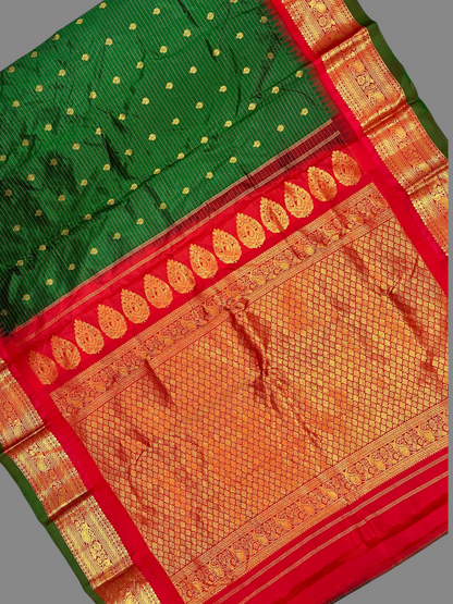 Gadwal Small Checks Butta Green Pure Silk Sarees