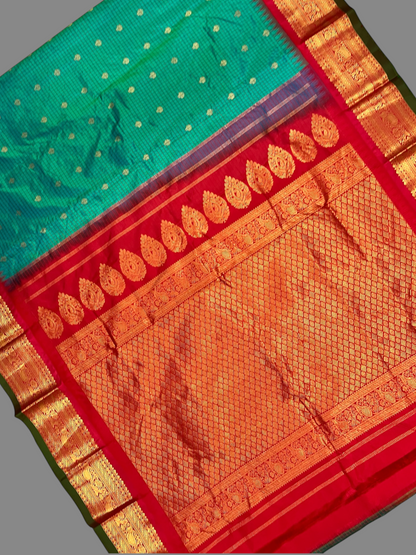 Gadwal Small Checks Butta Emerald Green Pure Silk Sarees
