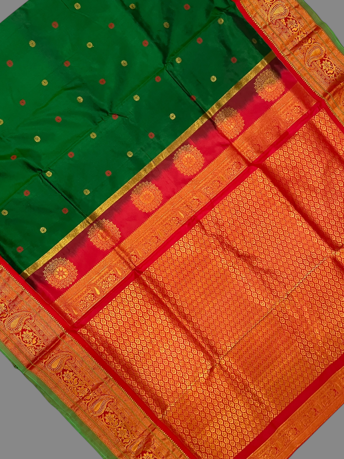 Emerald Green Pure Silk Saree | Diwali Exclusive