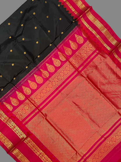 Rich Black Pure Silk Saree | Diwali Exclusive