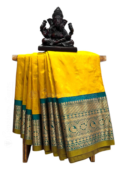 Gadwal Big Border Yellow Pure Silk Sarees