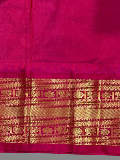 Kanchi Big Border Light Lavender Pure Silk Saree