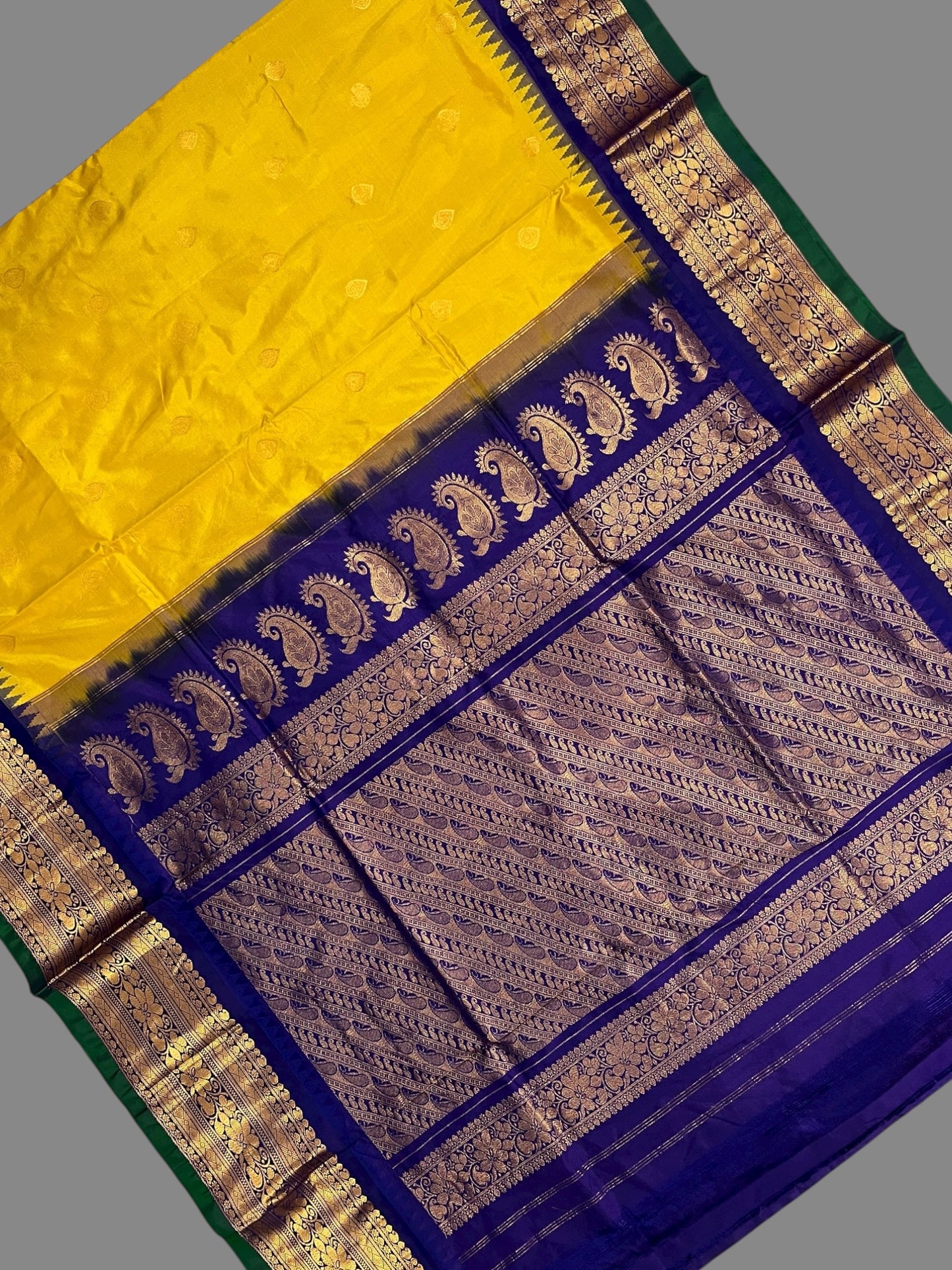 Gadwal Big Border Yellow Pure Silk Sarees