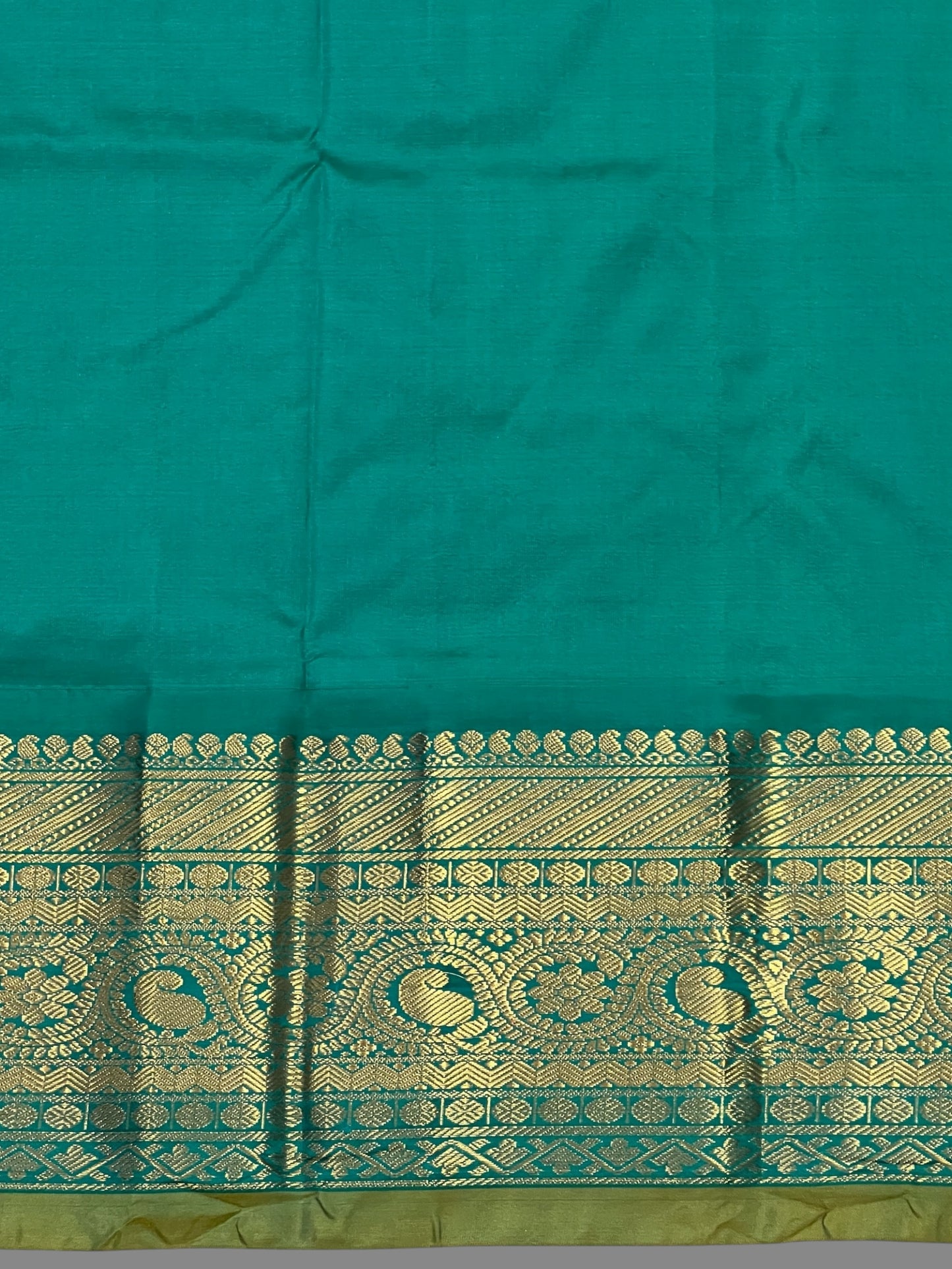 Gadwal Big Border Yellow Pure Silk Sarees